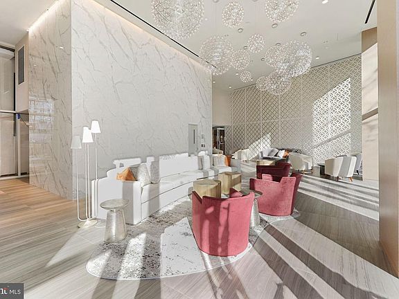 4th image of 4620 N Park Ave APT 1201E