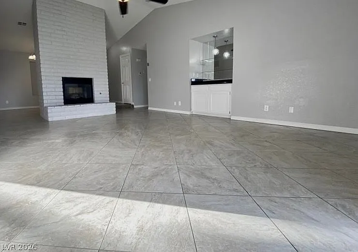 718 Skipjack Dr — Photo 13