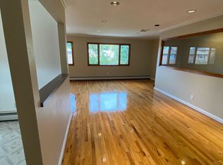 13818 62nd Rd #2, Flushing, NY 11367