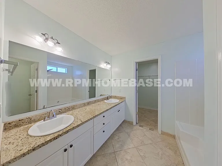 7933 Skyview Blvd — Photo 8