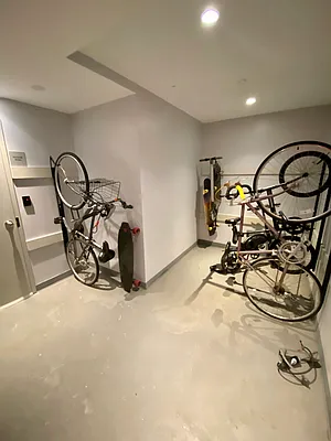 Rented by MOTION New York | media 21