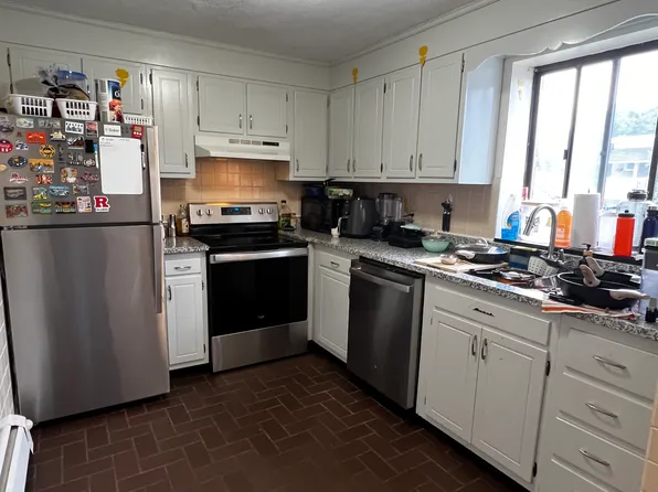 86 Newbury St, Somerville, MA