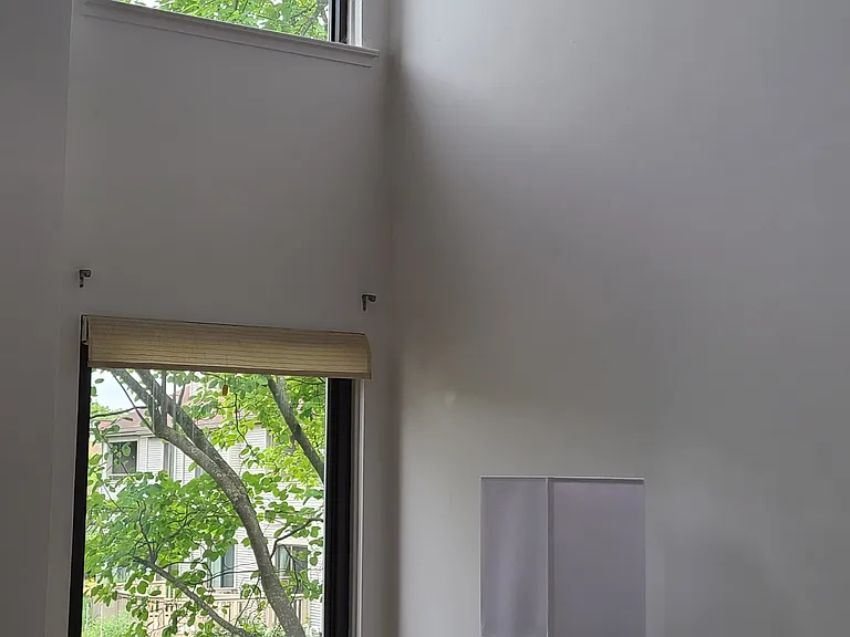 716 Eton Ct — Photo 4