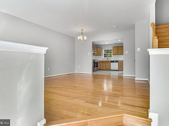 3rd image of 3975 Pinehurst Greens Dr