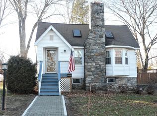 2933 Hyatt St, Yorktown Heights, NY 10598