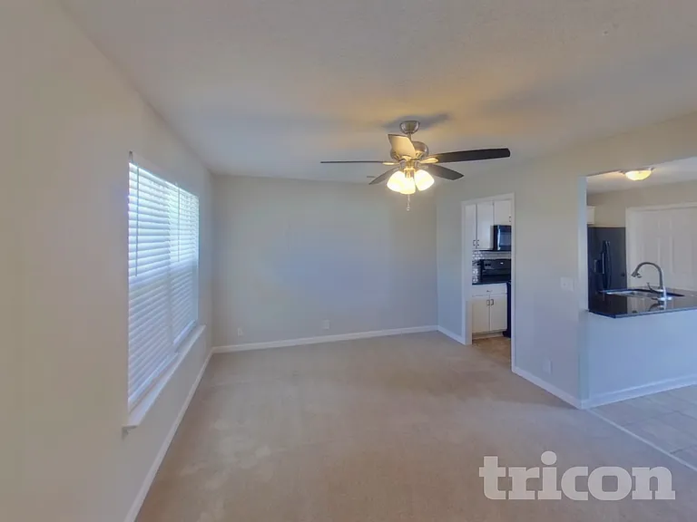 2743 Windwalker Ct — Photo 2
