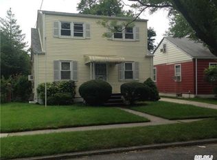 11835 236th St, Cambria Heights, NY 11411