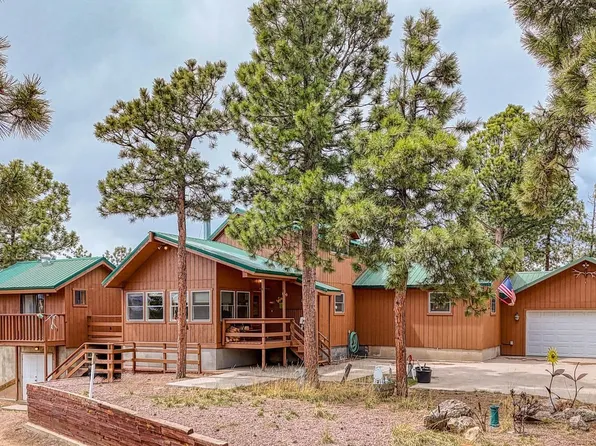 136 S Beneaton Ln, Westcliffe, CO 81252