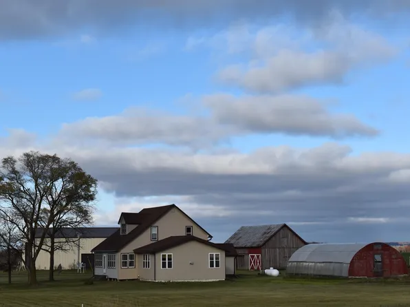 N6366 County Road H, Luxemburg, WI 54217