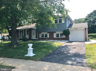 31 Rockroyal Rd, Hamilton, NJ 08620