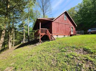 1565 Tyrone Rd, Morgantown, WV 26508