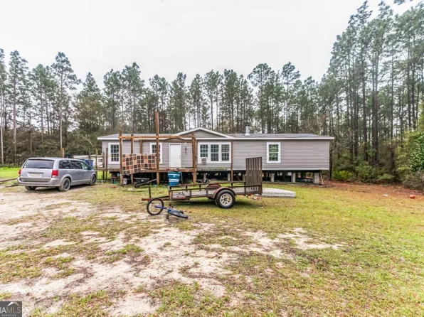 131 Mill Creek Ln, Jesup, GA 31545