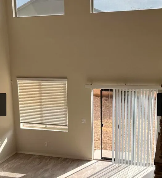 44425 W Oster Dr — Photo 8