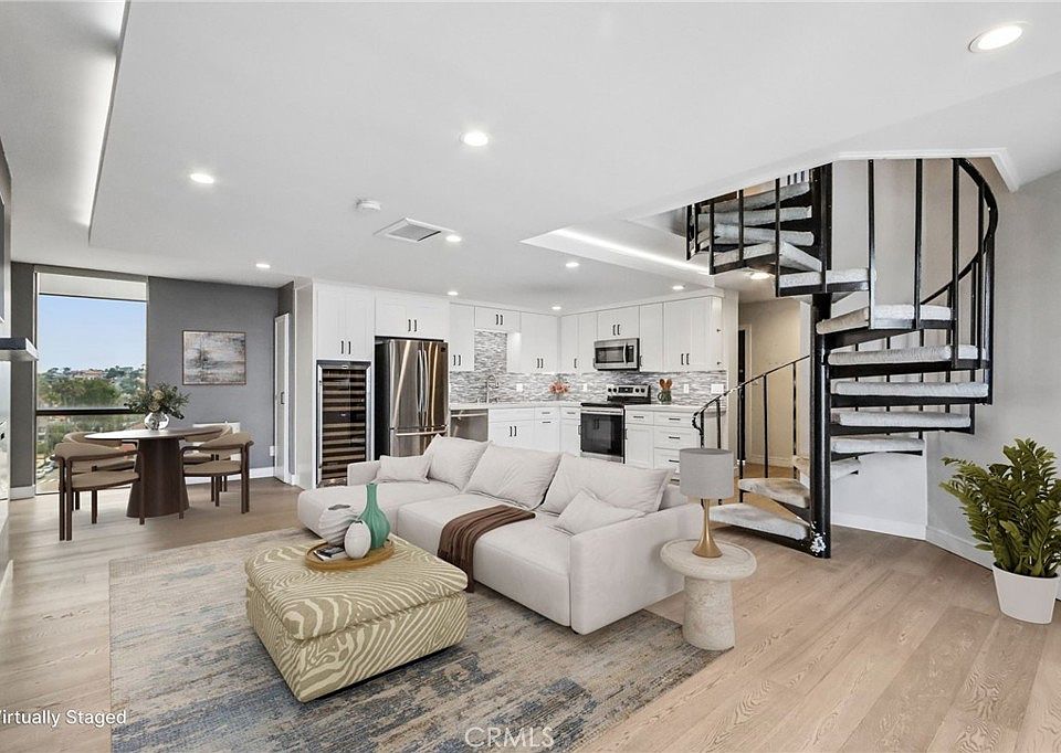 1st image of 531 Esplanade APT 901