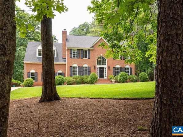 2495 Spring Brook Dr, Charlottesville, VA 22901