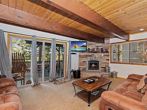 1219 Pigeon Rd — Photo 4