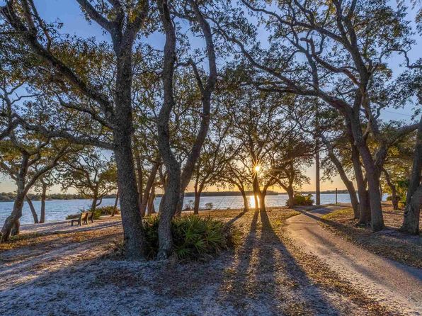 502 Greve Rd, Pensacola, FL 32507