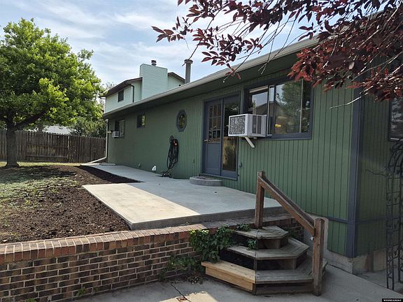 4th image of 2220 18th St