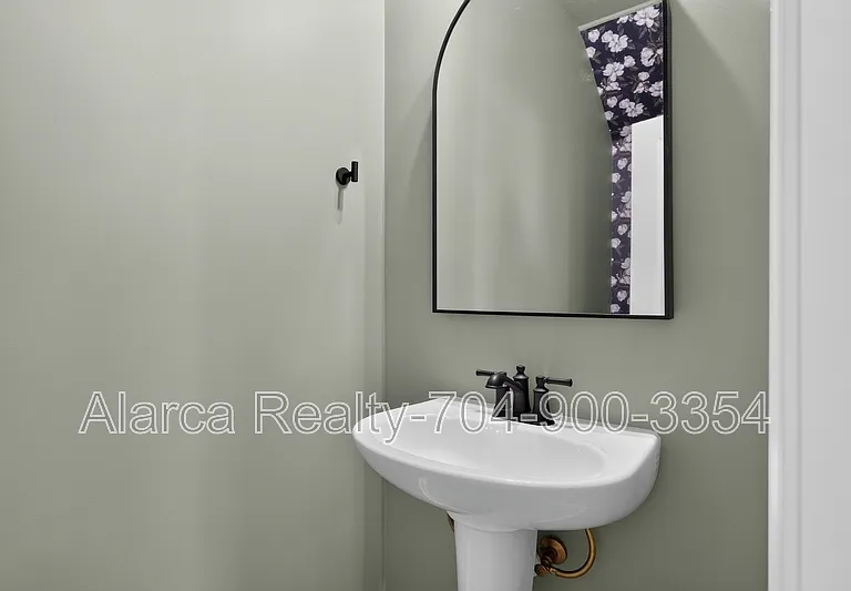 230 Quinn Rd #21 — Photo 13