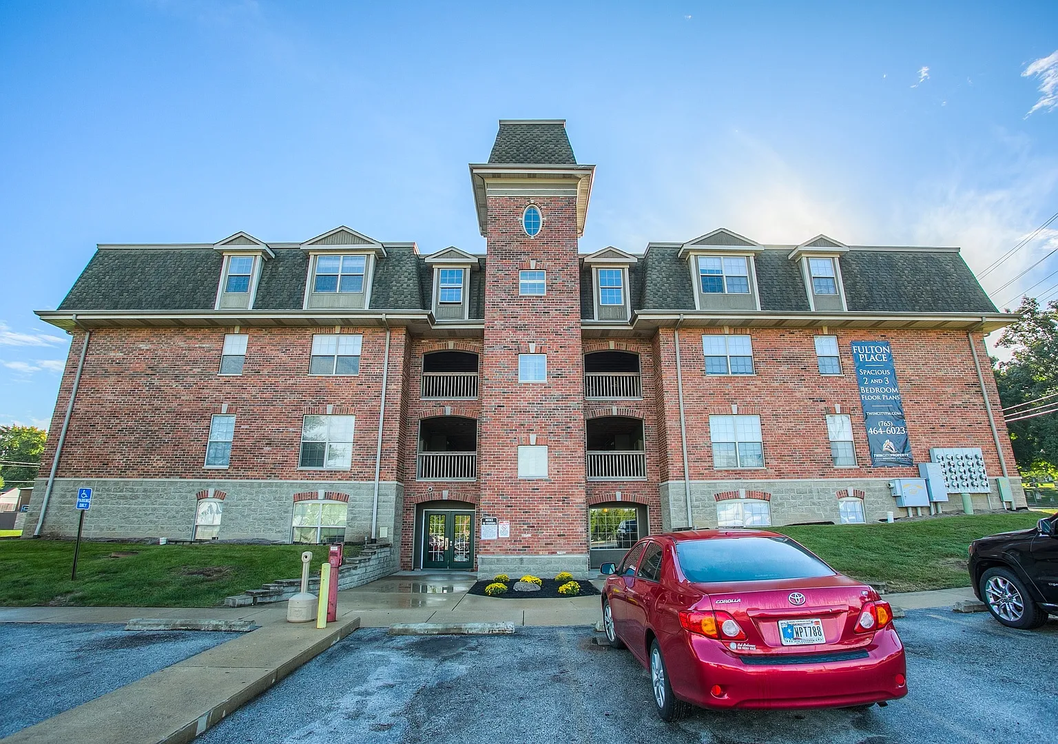 Fulton Place Apts. — Photo 1