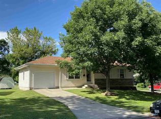 1327 E 9th St, Sedalia, MO 65301