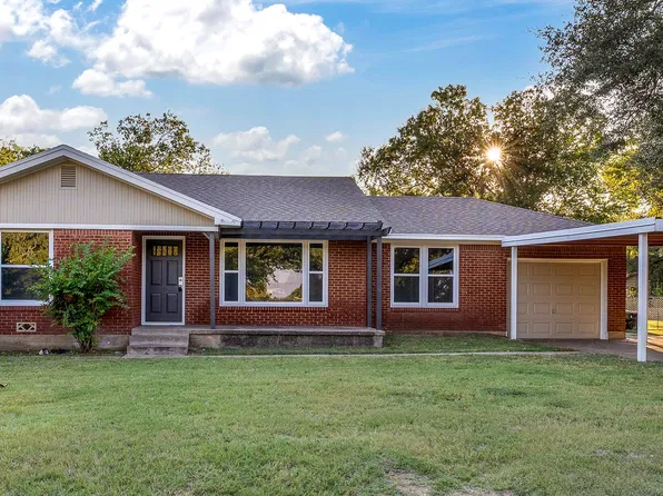 1750 N Graham St, Stephenville, TX 76401