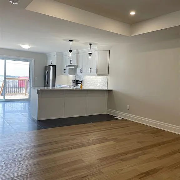 138 Lane St — Photo 3
