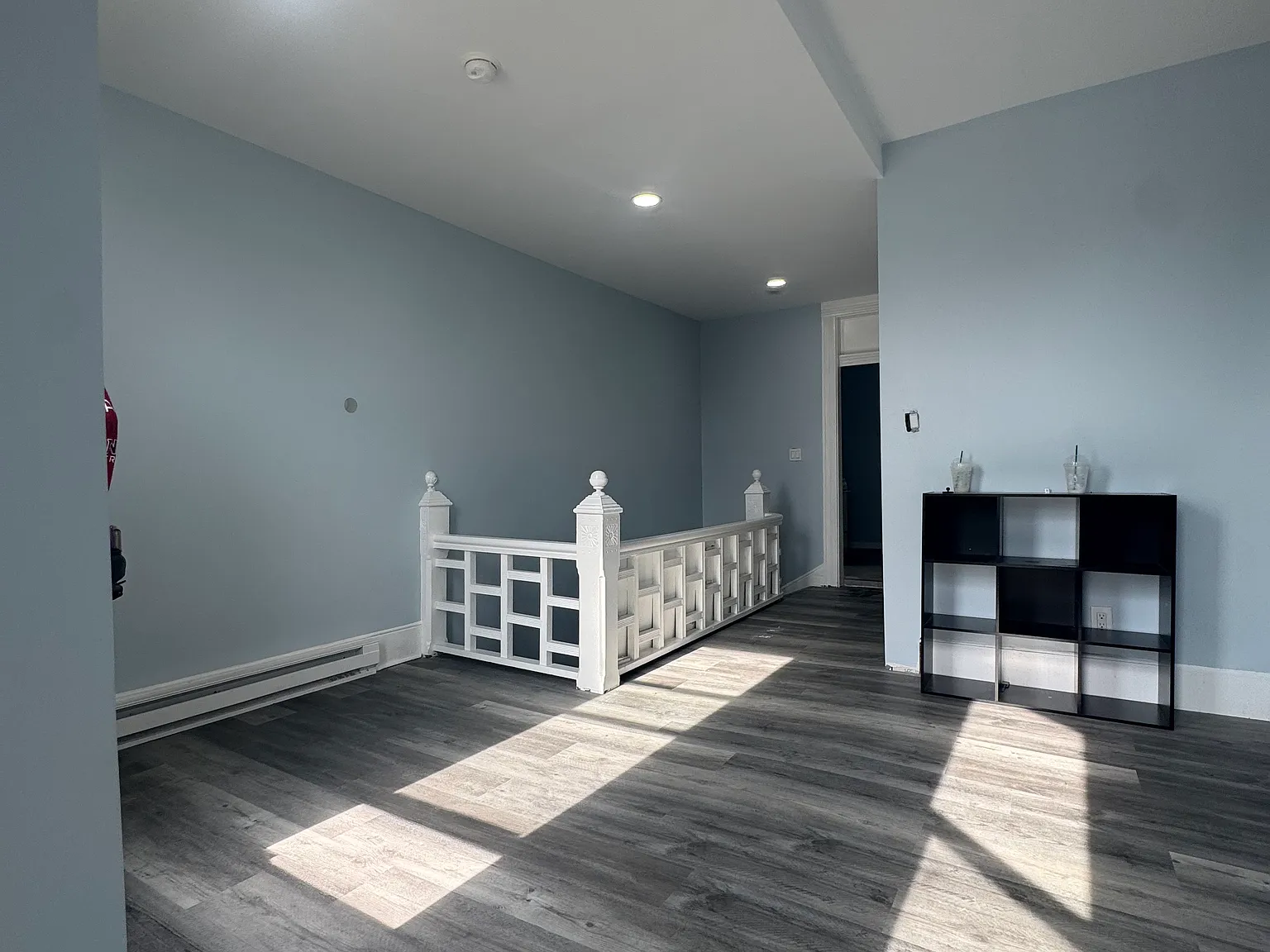 1301 S Reisner St — Photo 2