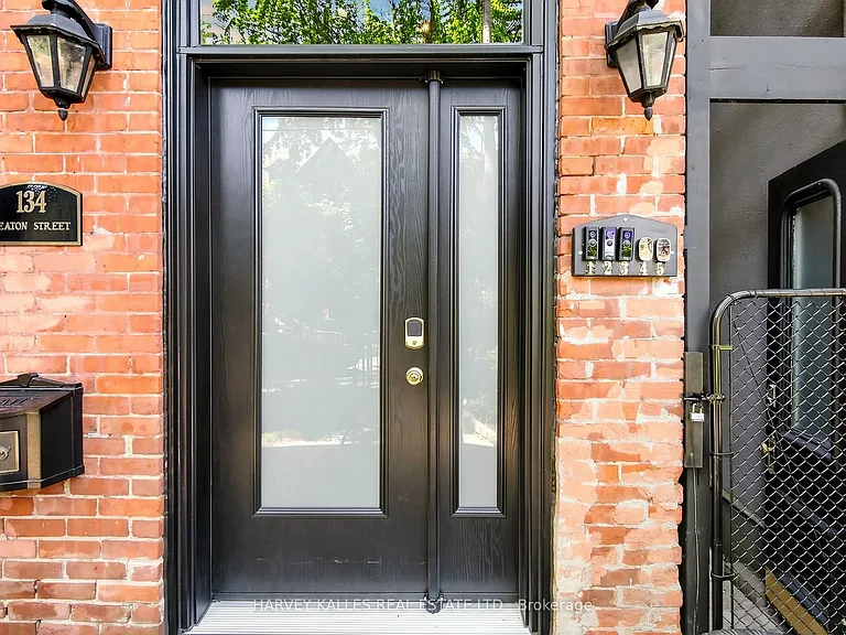 134 Seaton St #2 — Photo 8