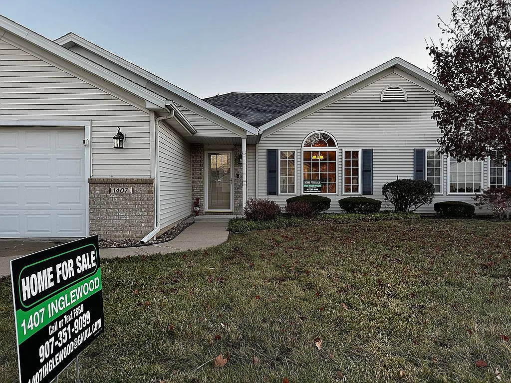 1407 Inglewood Cir photo 1