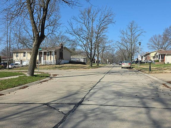 4th image of 596 Bridgebend Rd