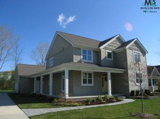 117 Evaline Dr, Troy, MI