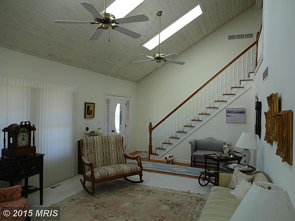 Living Room w/skylights