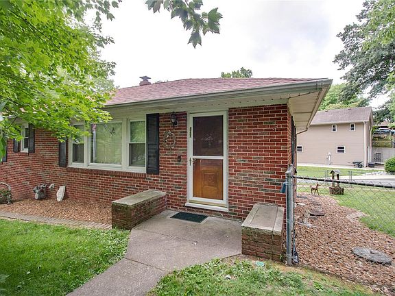 5th image of 795 Oakwood Ave