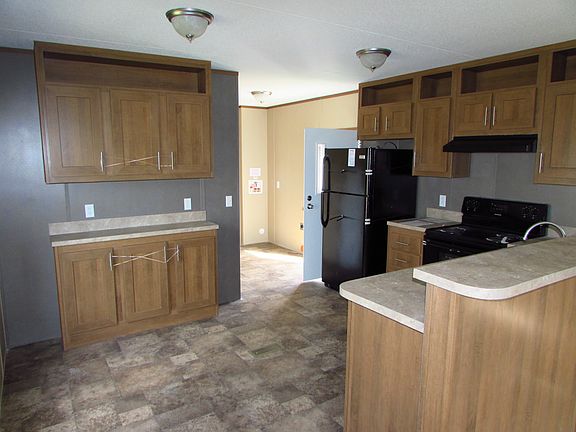 5th image of 7151 Woodlake Pkwy