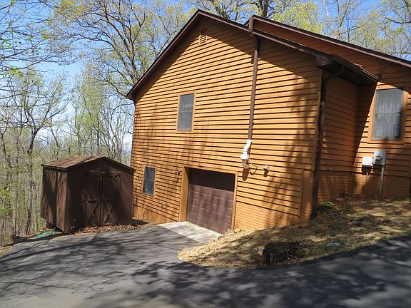 3rd image of 209 Trent Trail Ct