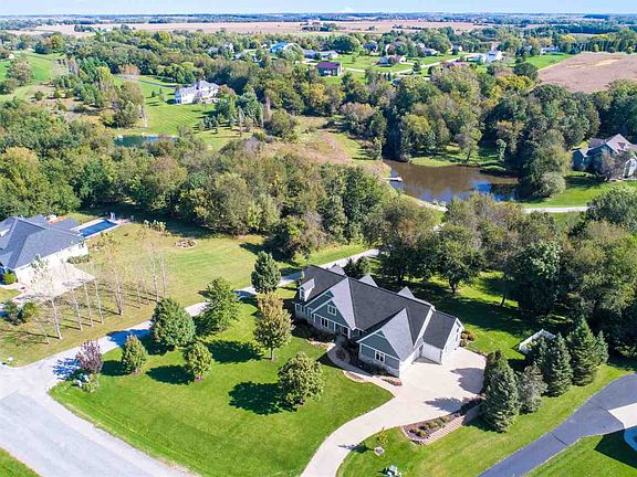 4th image of 1273 Hillview Ct NE