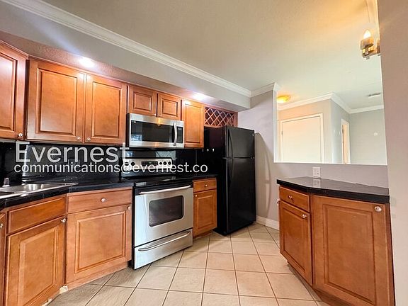 4th image of 601 W 11th Ave APT 506