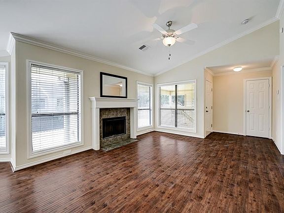 3rd image of 1881 Bering Dr APT 40