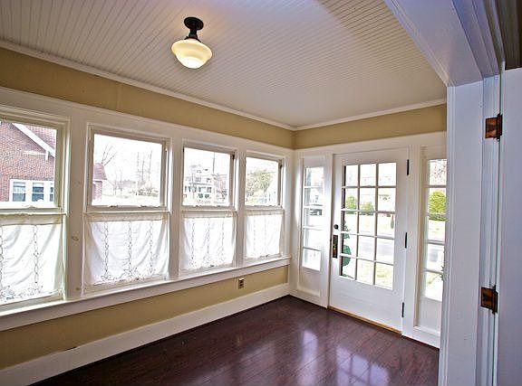 5th image of 91 Boynton Ave