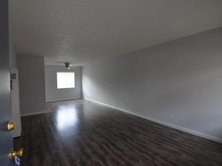 3243 Portola Ave #3 — Photo 10