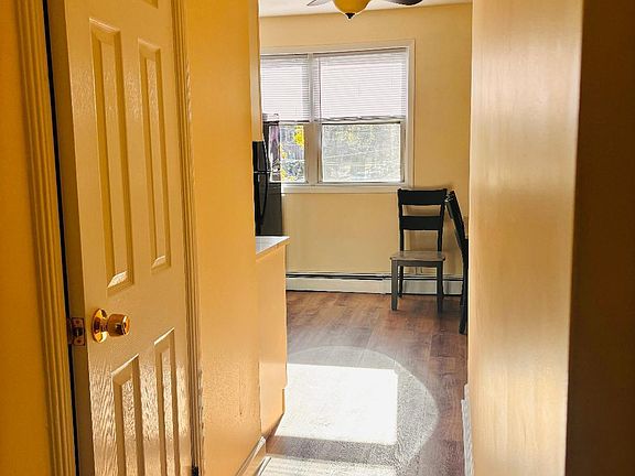 2nd image of 15 Dongan Ave Floor 2