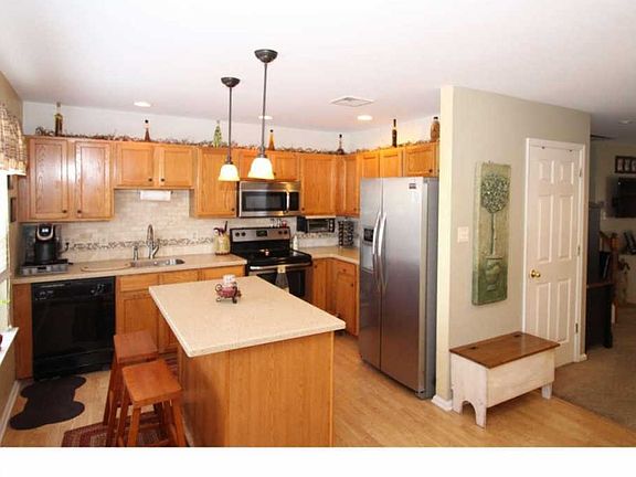 5th image of 1149 Pin Oak Dr