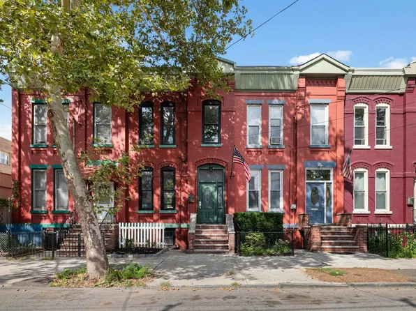 224 Ege Avenue image 1 of 30