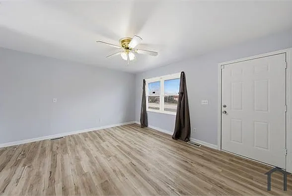 850 Saint Bartholomew Dr — Photo 7
