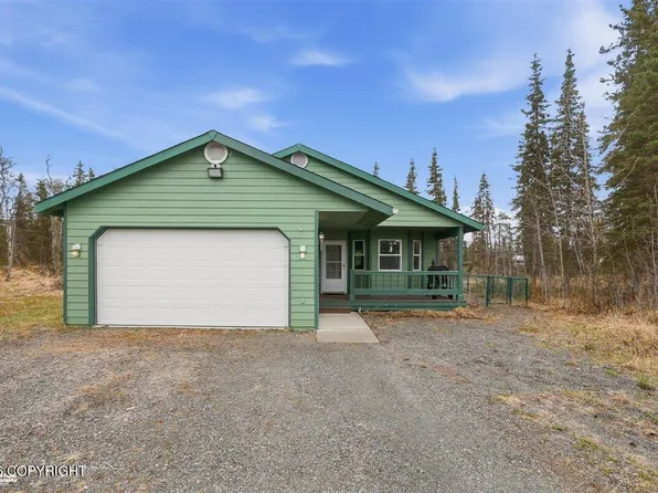 35310 Raintree Cir, Soldotna, AK 99669
