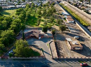 875 Le Barron Rd, El Paso, TX 79907