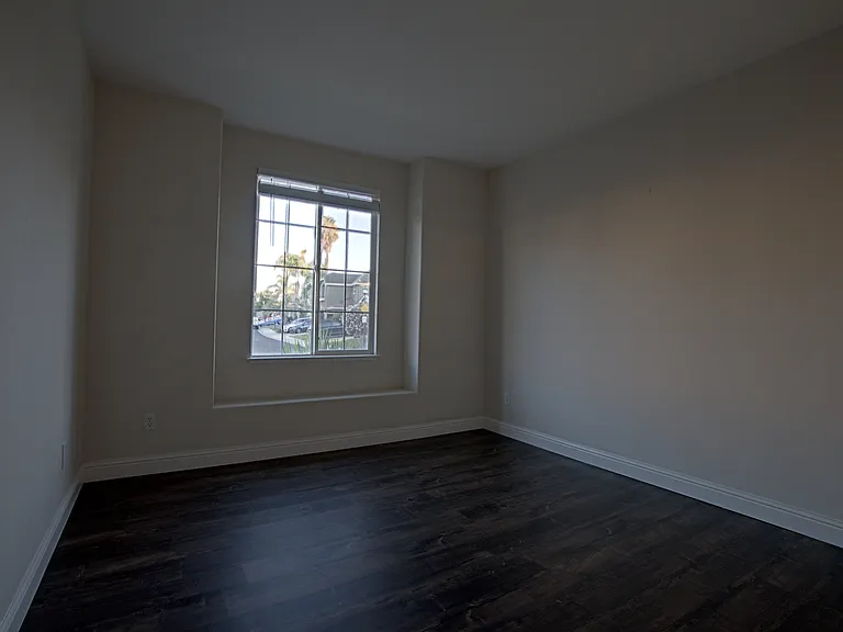Downstairs Bedroom/Office