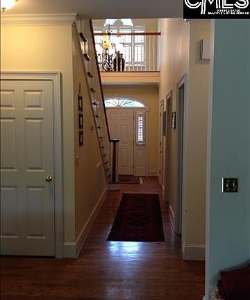 3rd image of 4 N Sweetbriar Ln