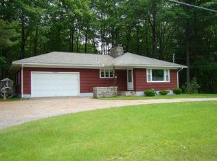 2449 Turner Rd, Auburn, ME 04210